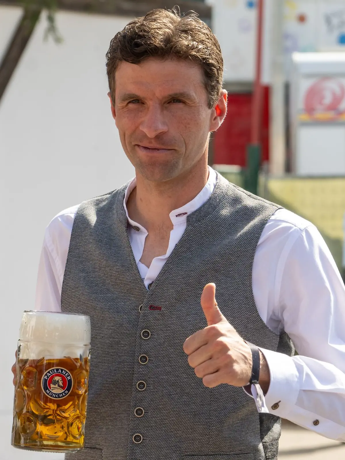 Bild zu: "„Glow Up des Jahres”! Thomas Müller zeigt sich total verändert!"