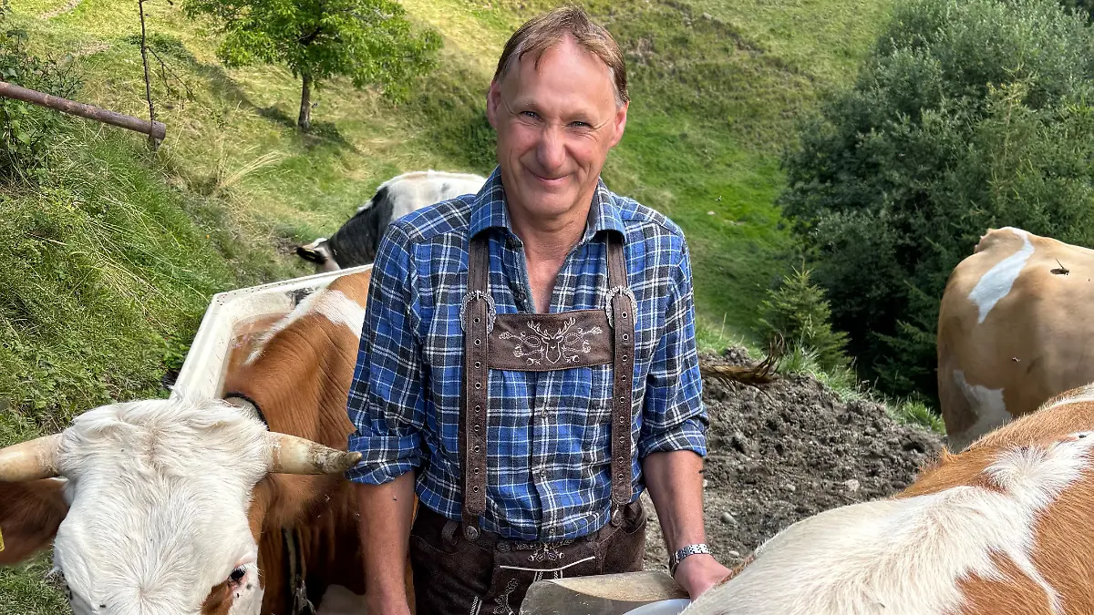 Franz aus Tirol, Österreich.
+++ Die Verwendung des sendungsbezogenen Materials ist nur mit dem Hinweis und Verlinkung auf RTL+ gestattet. +++
