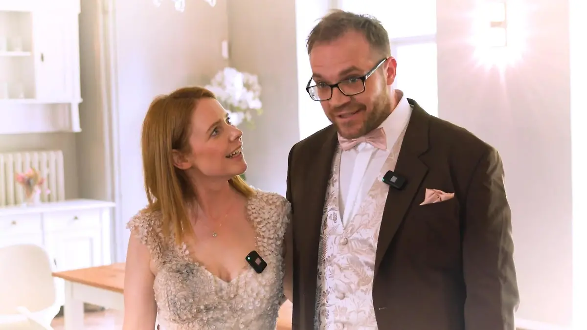 Olivia Marei und Patrick Heinrich verraten Details Backstage bei der GZSZ-Hochzeit dabei