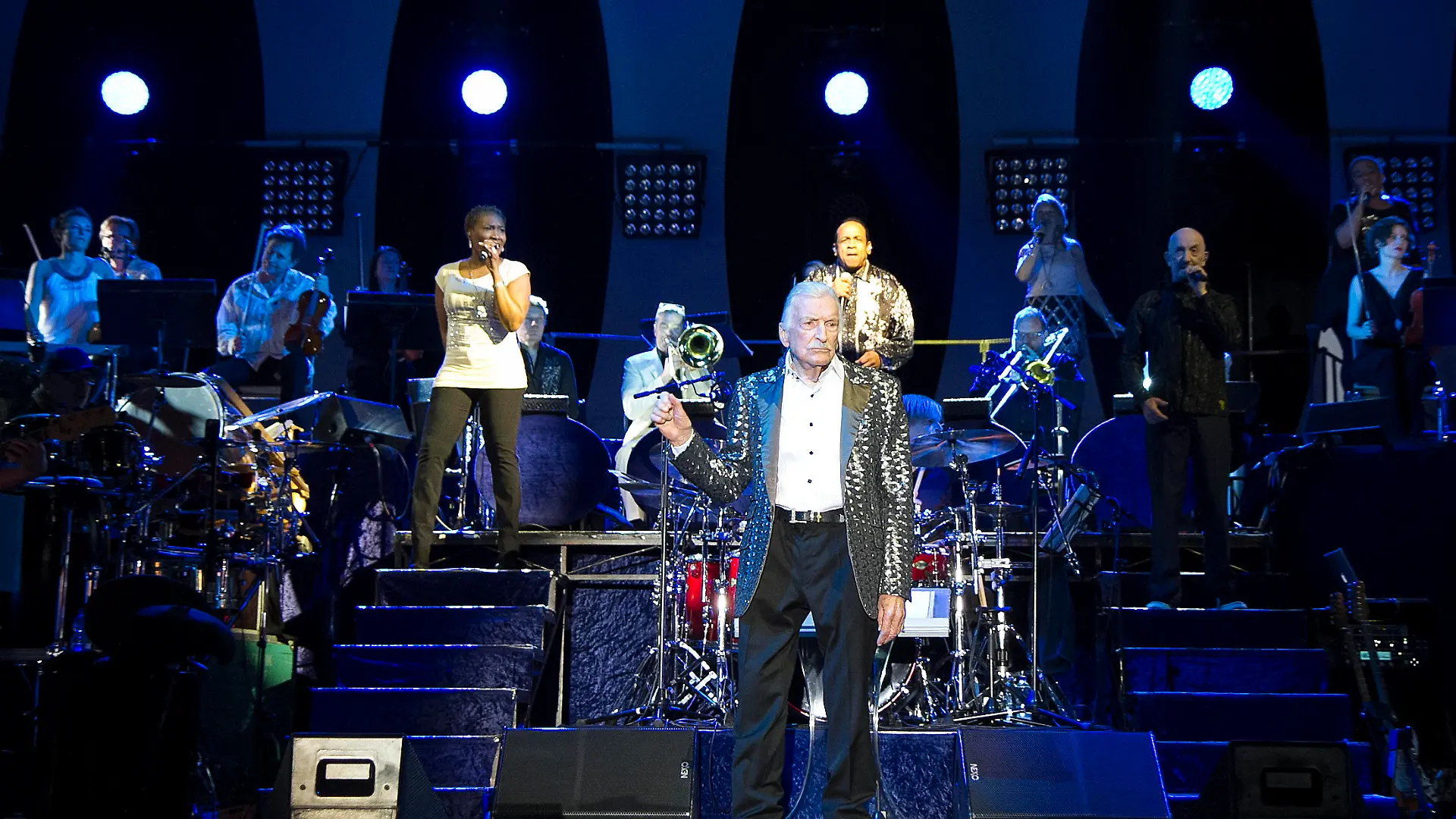 James Last - Live Tour 2015 - Non Stop Music
Freiburg 08.04.2015
Bild: James Last mit Band