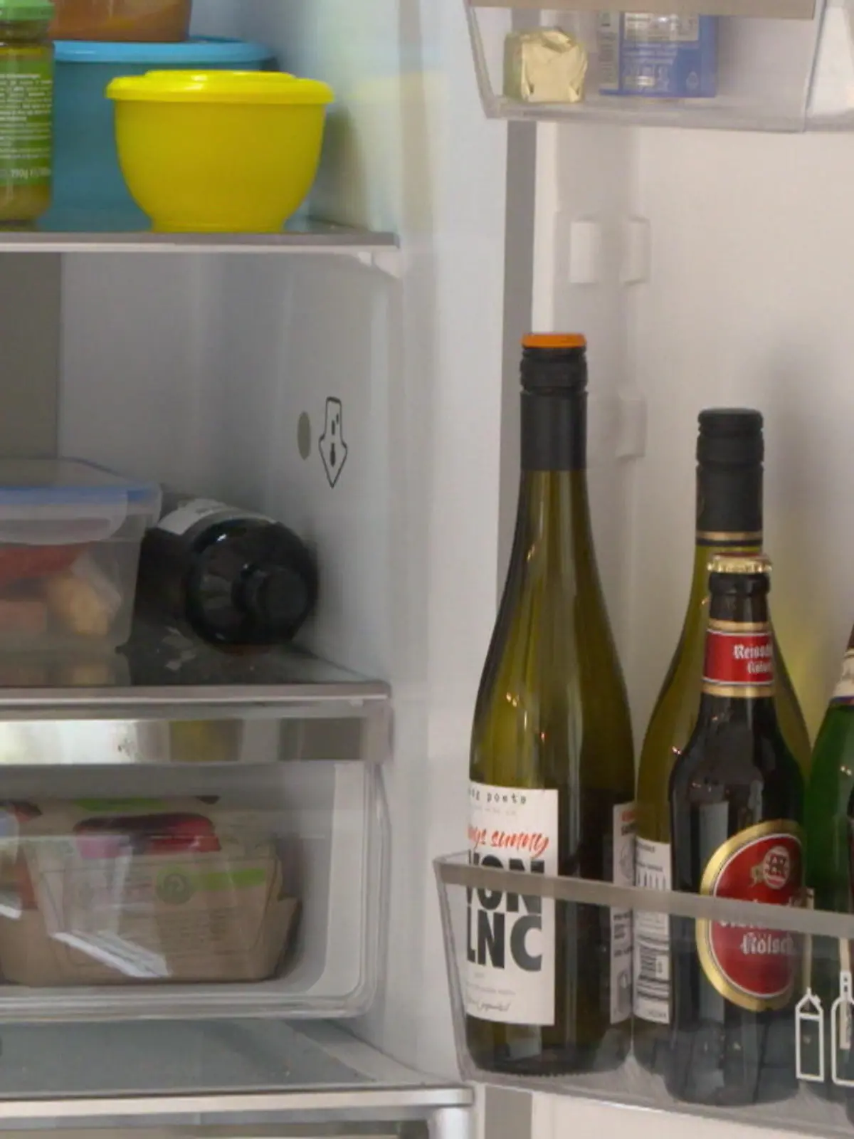 Bild zu: "Wie lange kann ich Lebensmittel nach dem Öffnen wirklich noch essen?"