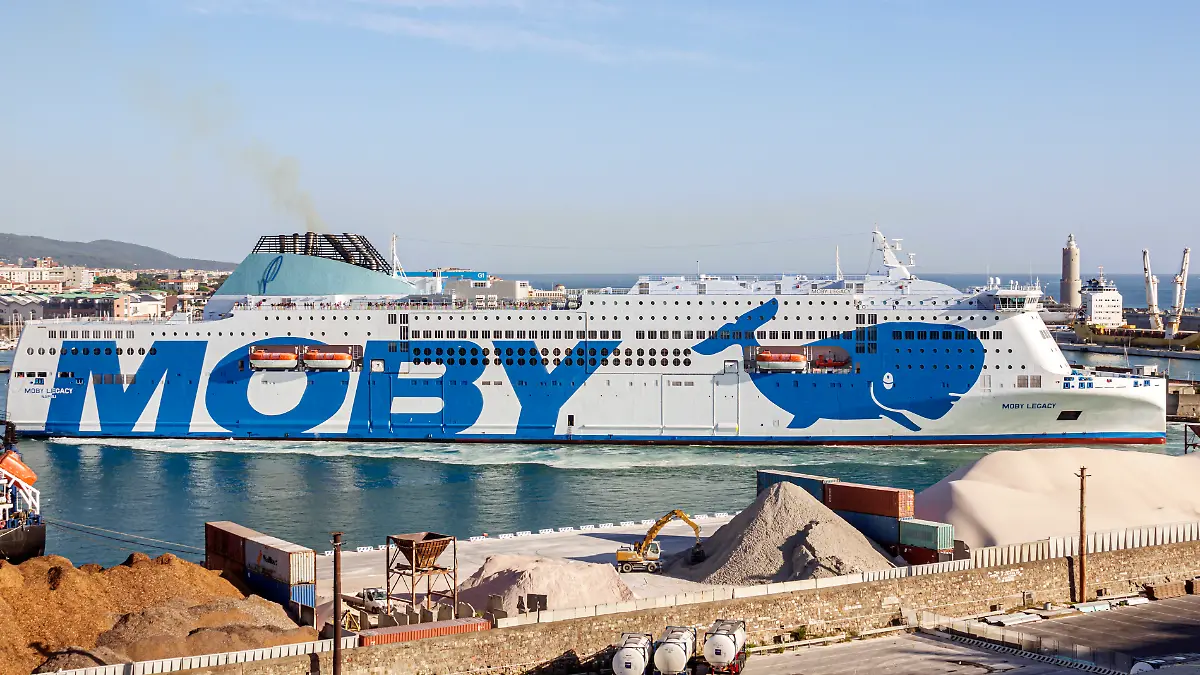 Ein Schiff der Reederei Moby Lines