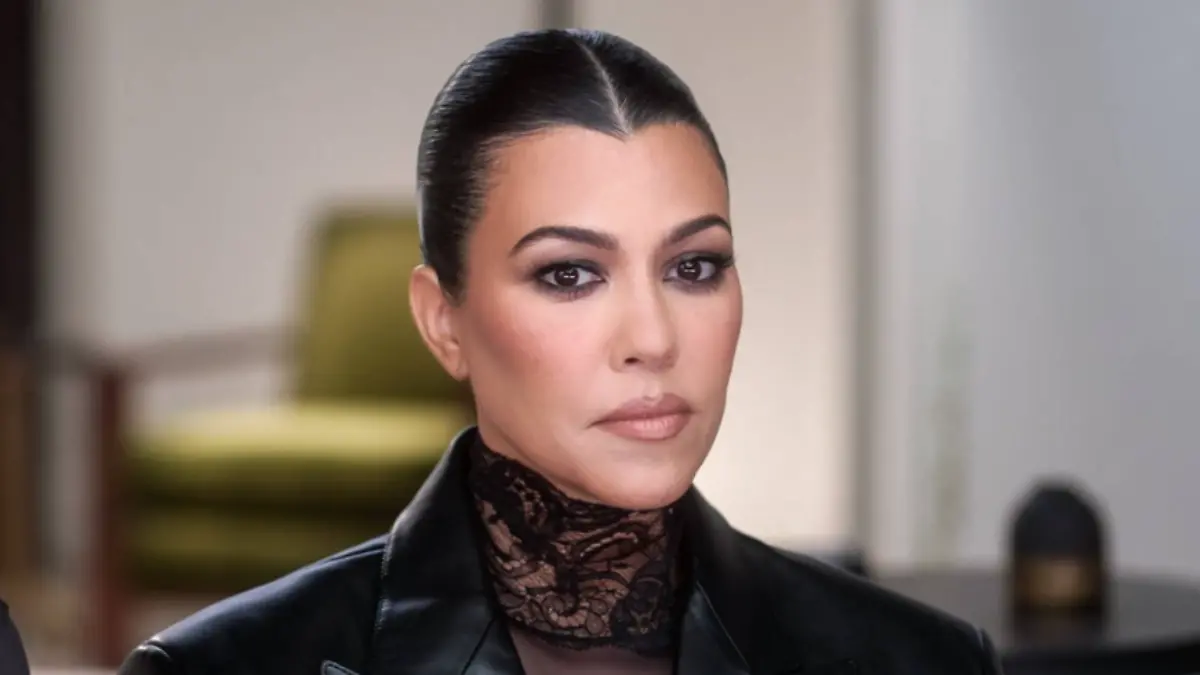 Kourtney Kardashian sieht sich wegen einer Bootsfahrt mit Kritik konfrontiert