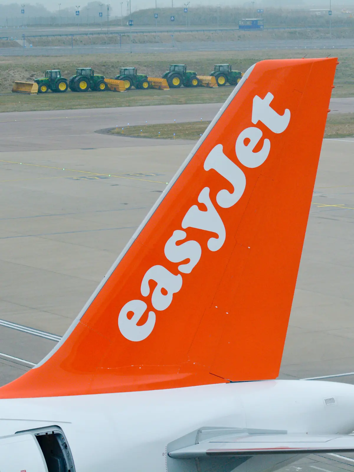 Bild zu: "Betrunken und nackt in Hotelbar erwischt – Pilot fliegt raus "