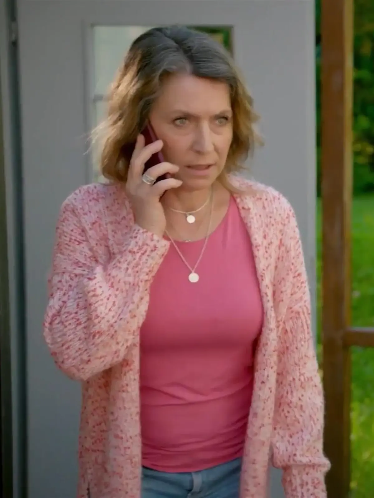 AWZ: Daniela will Hanna vor Olaf warnen
