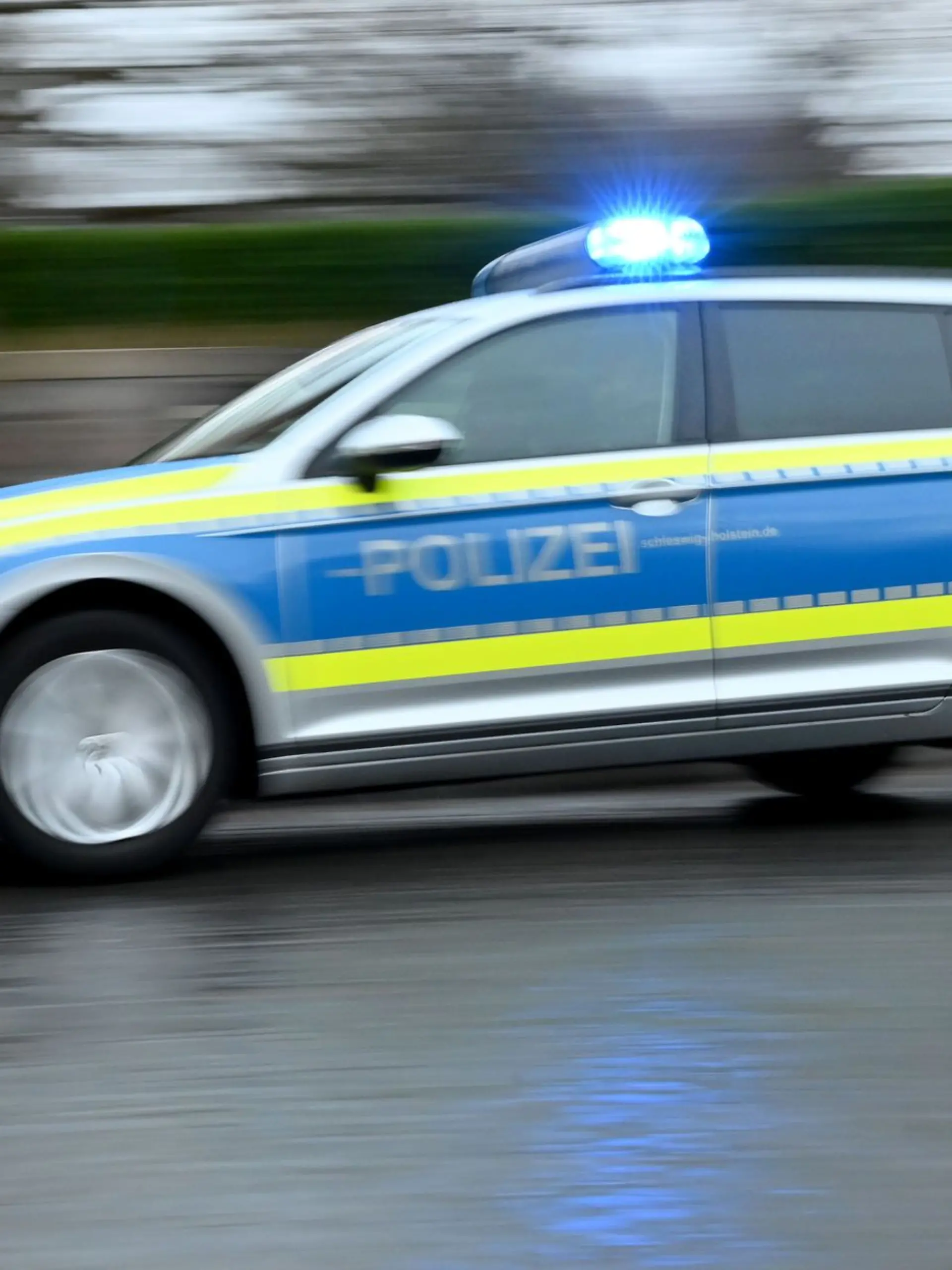 Bild zu: "Reizgasattacke in hessischer Gesamtschule – 20 Kinder verletzt"