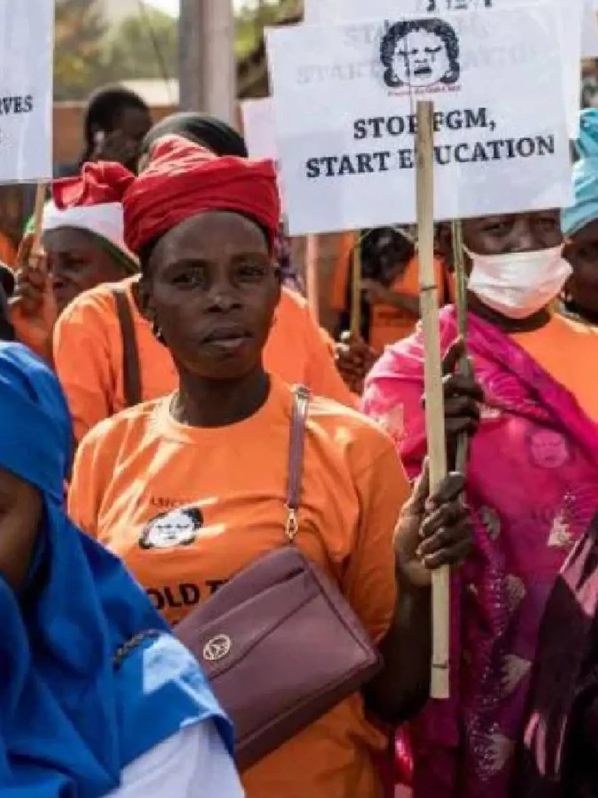 Genitalverstümmelung (FGM) von Mädchen und Frauen ist in Gambia weit verbreitet.