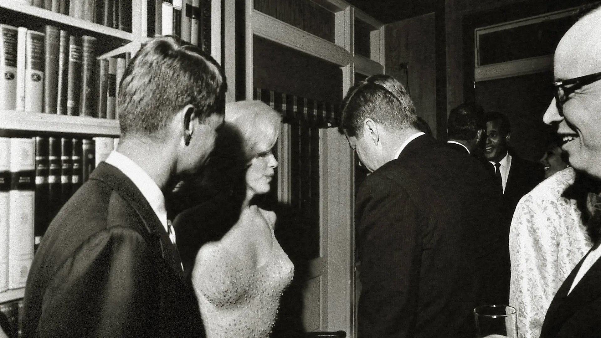 Marilyn Monroe und John F. Kennedy (JFK) 1962 bei einer Party im Madison Square Garden