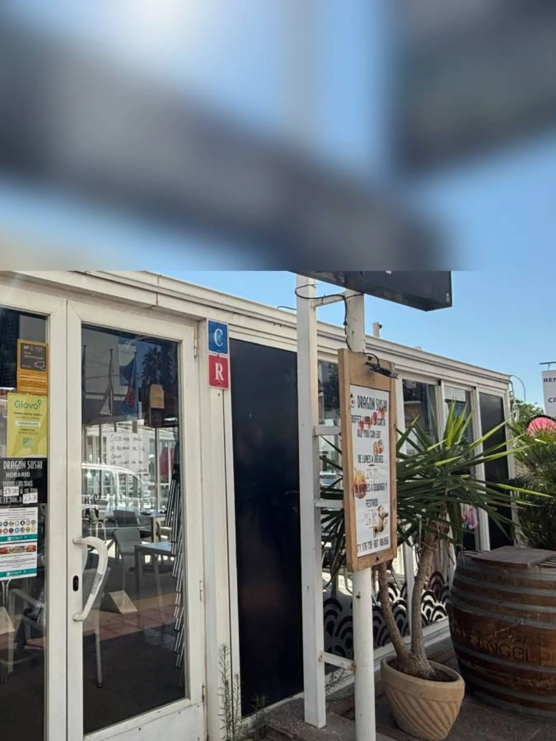 Bild zu: "Behörden machen Sushi-Laden an der Playa de Palma dicht: Donia hat nach einer Woche immer noch Durchfall"
