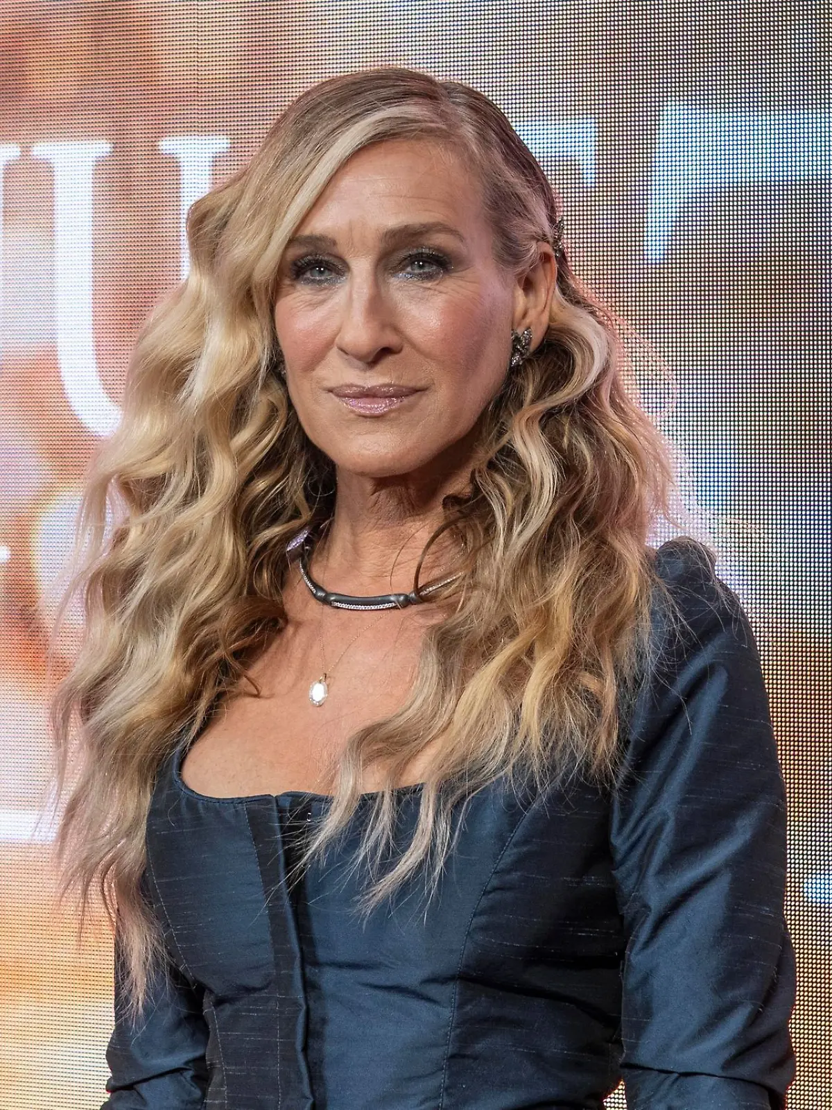 Bild zu: "Carrie, was sollte das denn?! Fans bitter enttäuscht vom „And Just Like That ...”-Finale"