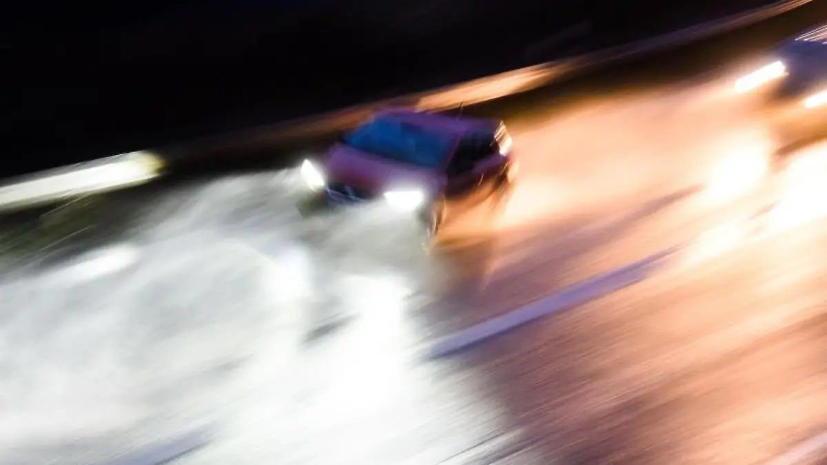Junge (14) rast mit 110 km/h durch die 60er-Zone!