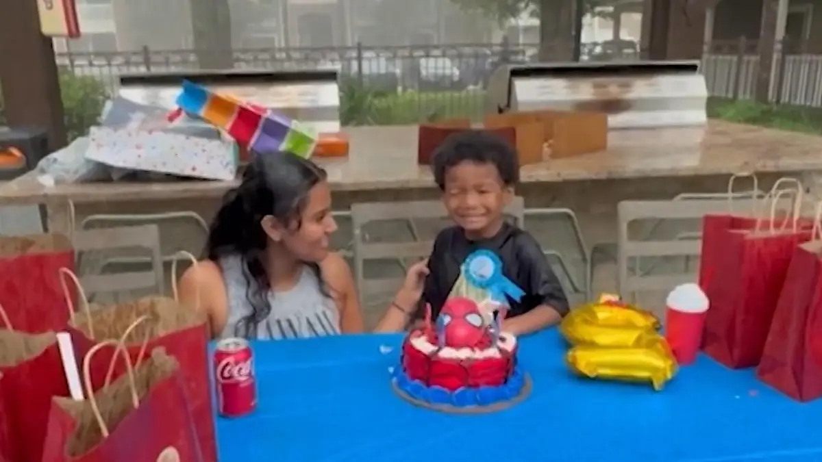 Nur fünf Gäste kommen! Warum Noahs (5) Geburtstag zu Tränen rührt Plötzlich fällt alles ins Wasser