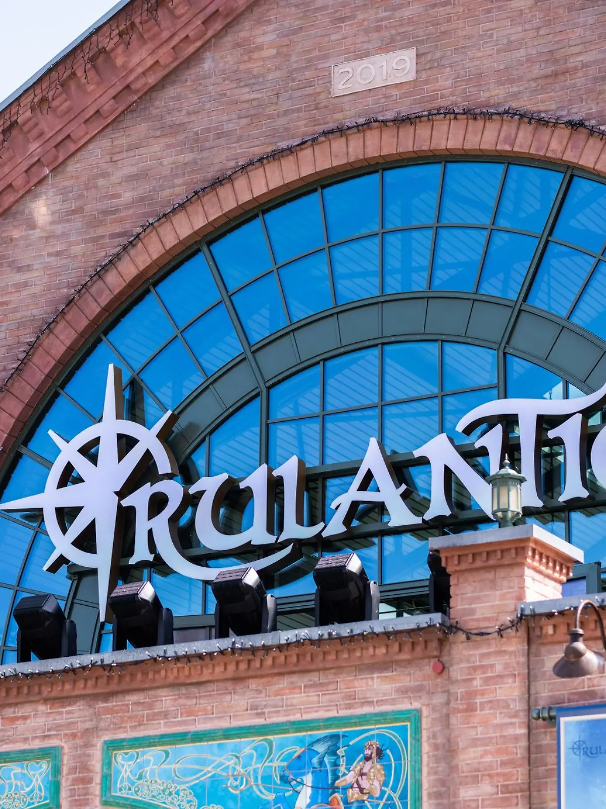 Bild zu: "Missbrauchsfall bei Europapark Rust – es bleiben Fragen an die Polizei"
