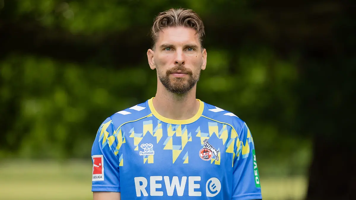 Ron-Robert Zieler wird im DFB-Pokal die Nummer eins und in der Fußball-Bundesliga die Nummer zwei des 1. FC Köln sein.