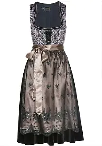 Dirndl mit Leomuster