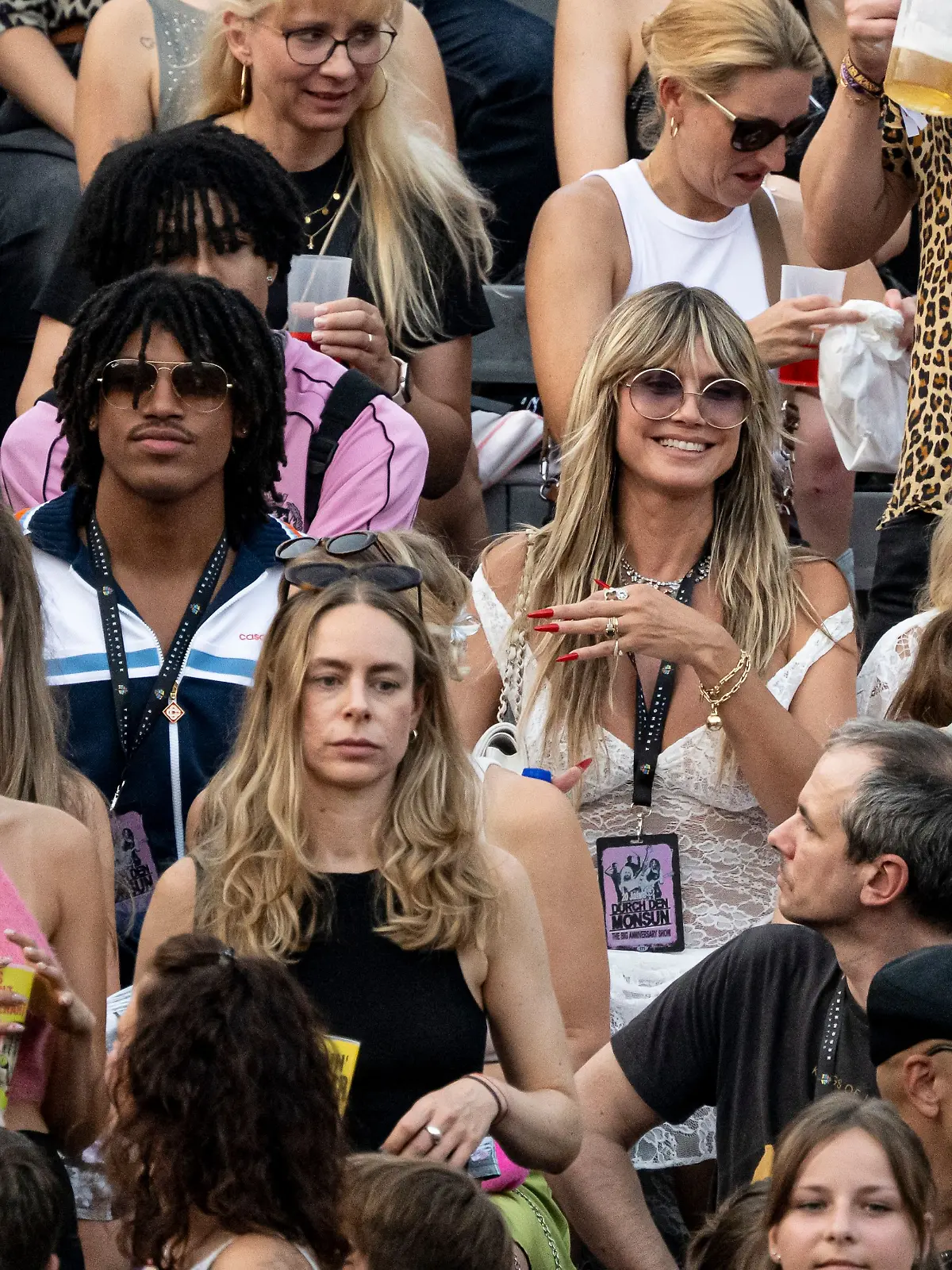 Heidi Klum mit ihrem Sohn und ihrer Mama Erna beim „Tokio Hotel”-Konzert in Berlin