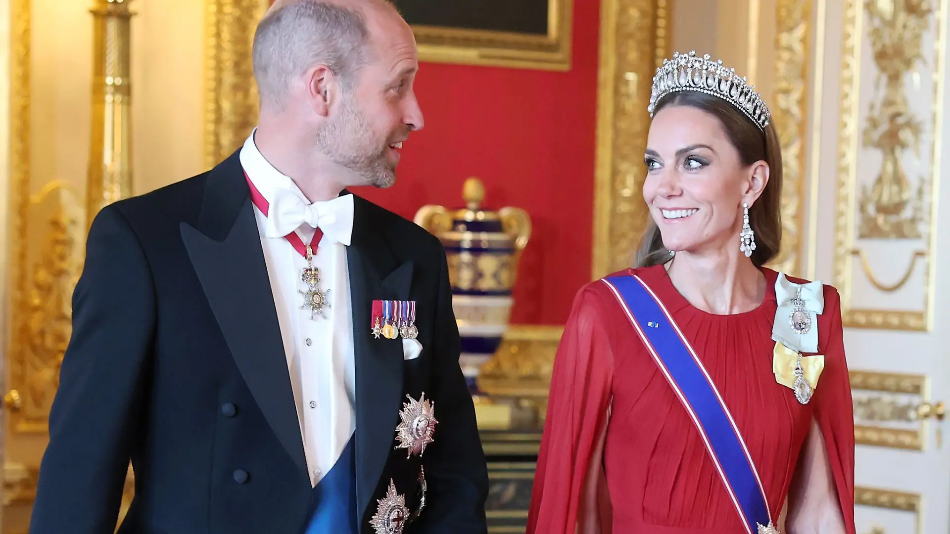 Sie haben gut lachen: Prinz William und Kate dürfen sich auf ein neues Zuhause freuen. (Archivbild)