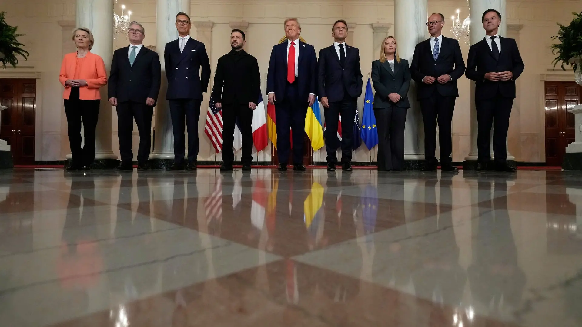 Trump arbeitet an einem Zweiertreffen Putins mit Selenskyj.