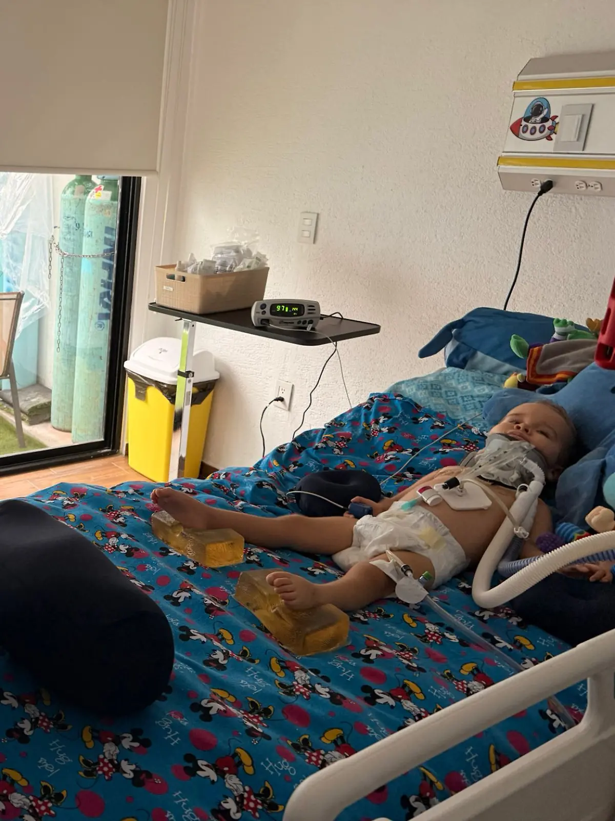 Nach insgesamt 39 Tagen durfte der kleine Olli das Krankenhaus wieder verlassen.