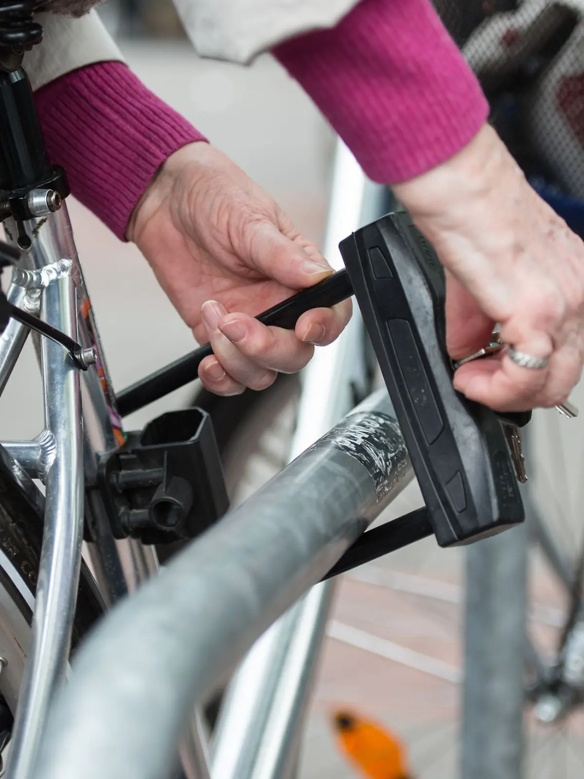 Bild zu: "Sechs Fahrradschlösser im Test – mit einem ist euer Bike wirklich safe! "