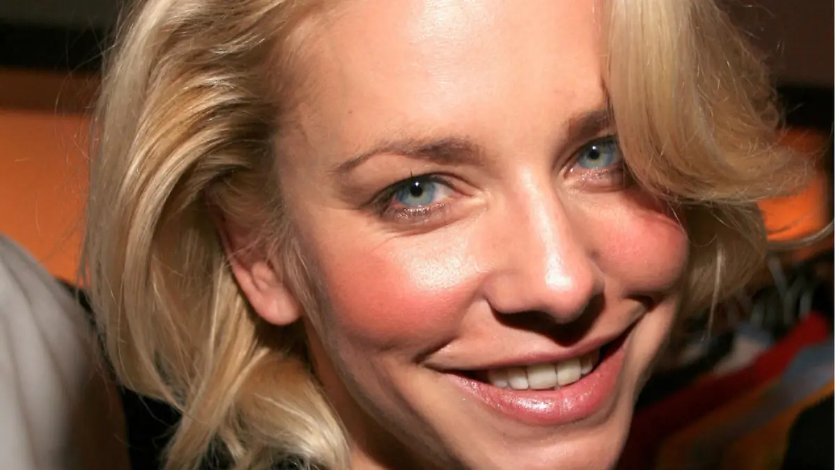 Karina Kraushaar, der schöne Star aus der Erfolgsserie "Hallo Robbie!" (2002-2007), ist tot