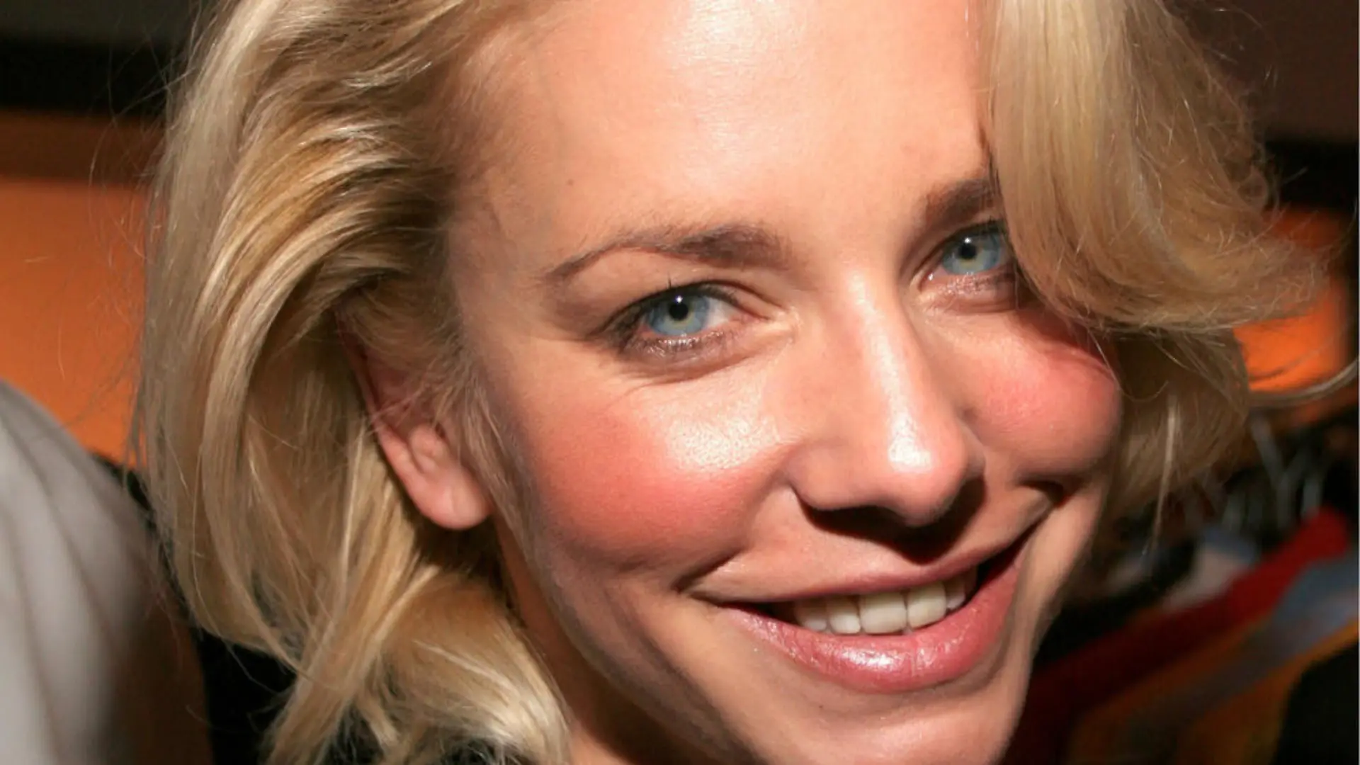 Karina Kraushaar, der schöne Star aus der Erfolgsserie "Hallo Robbie!" (2002-2007), ist tot