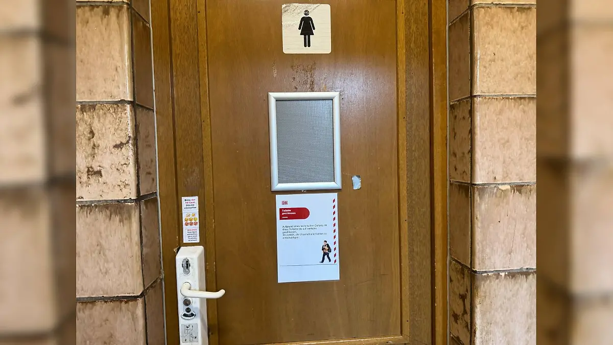 Toiletten im Zwickauer Hauptbahnhof defekt