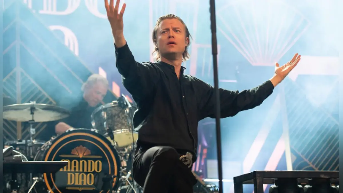 Die Band Mando Diao hat ihre Europa-Tour vorzeitig beendet. Auch deutsche Festivals sind betroffen.