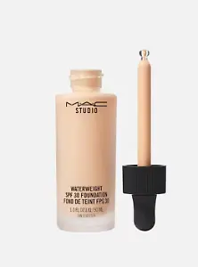 MAC Studio Waterweight
Foundation