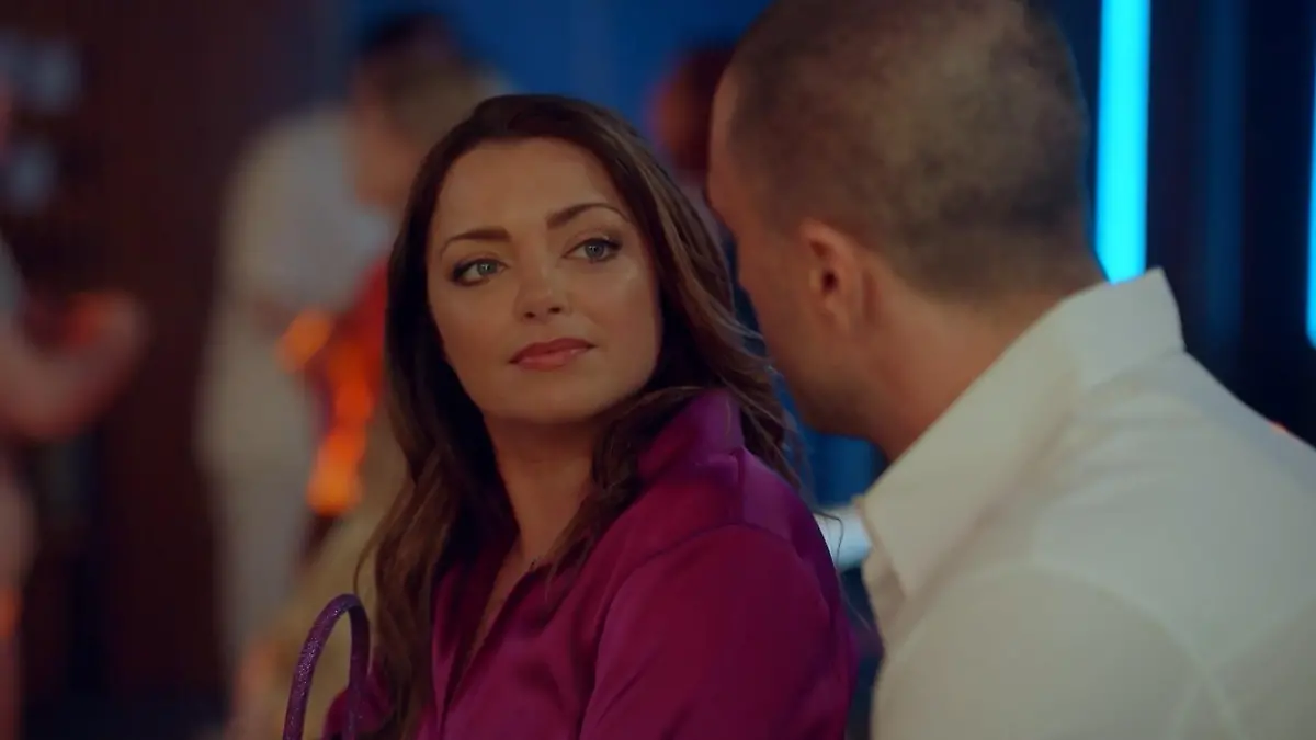 GZSZ-Wochenvorschau ab dem 25. August: Hat Lilly sich in Julian verliebt?
