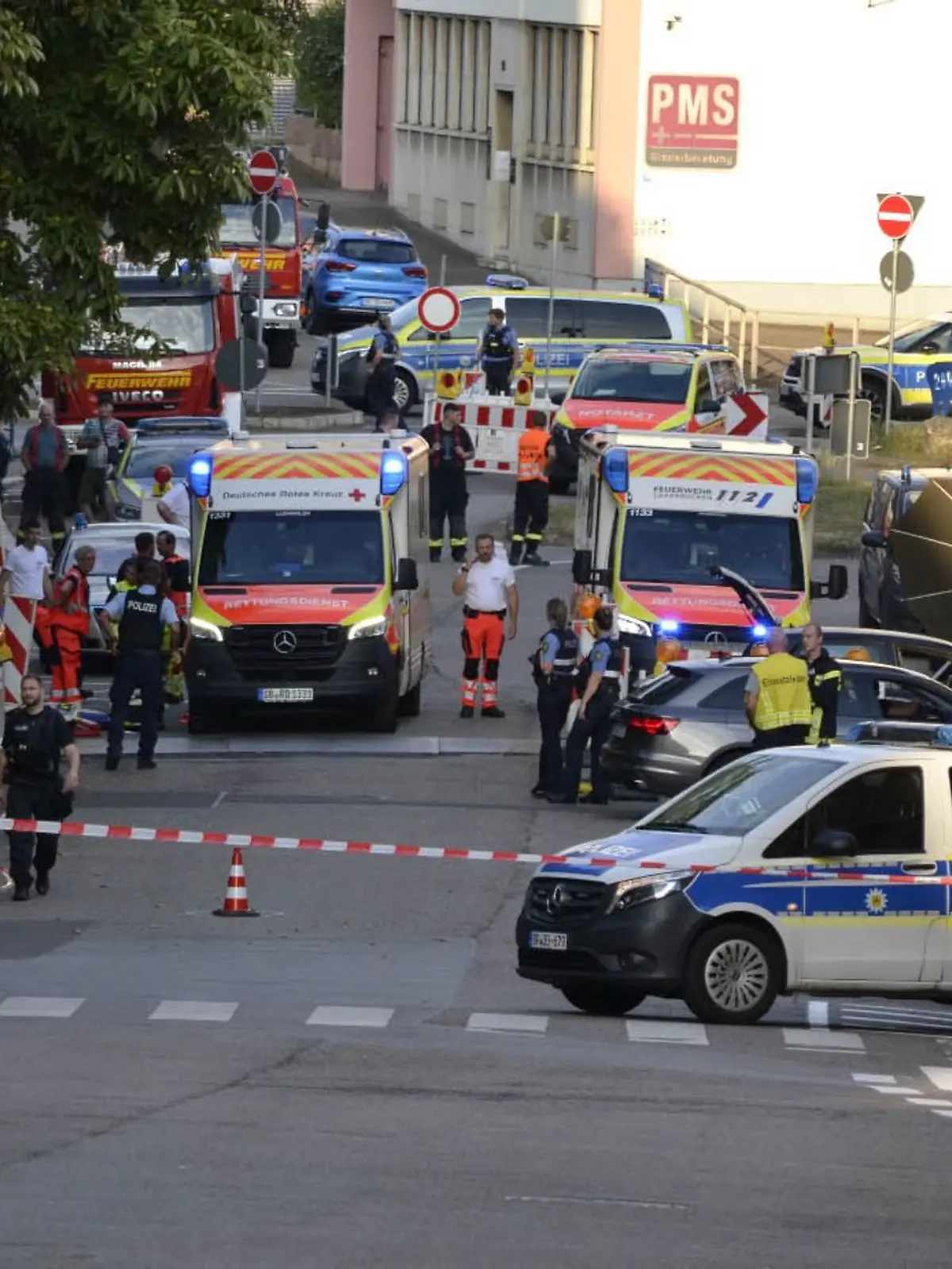 Bild zu: "Polizist wird durch mehrere Schüsse lebensgefährlich verletzt"