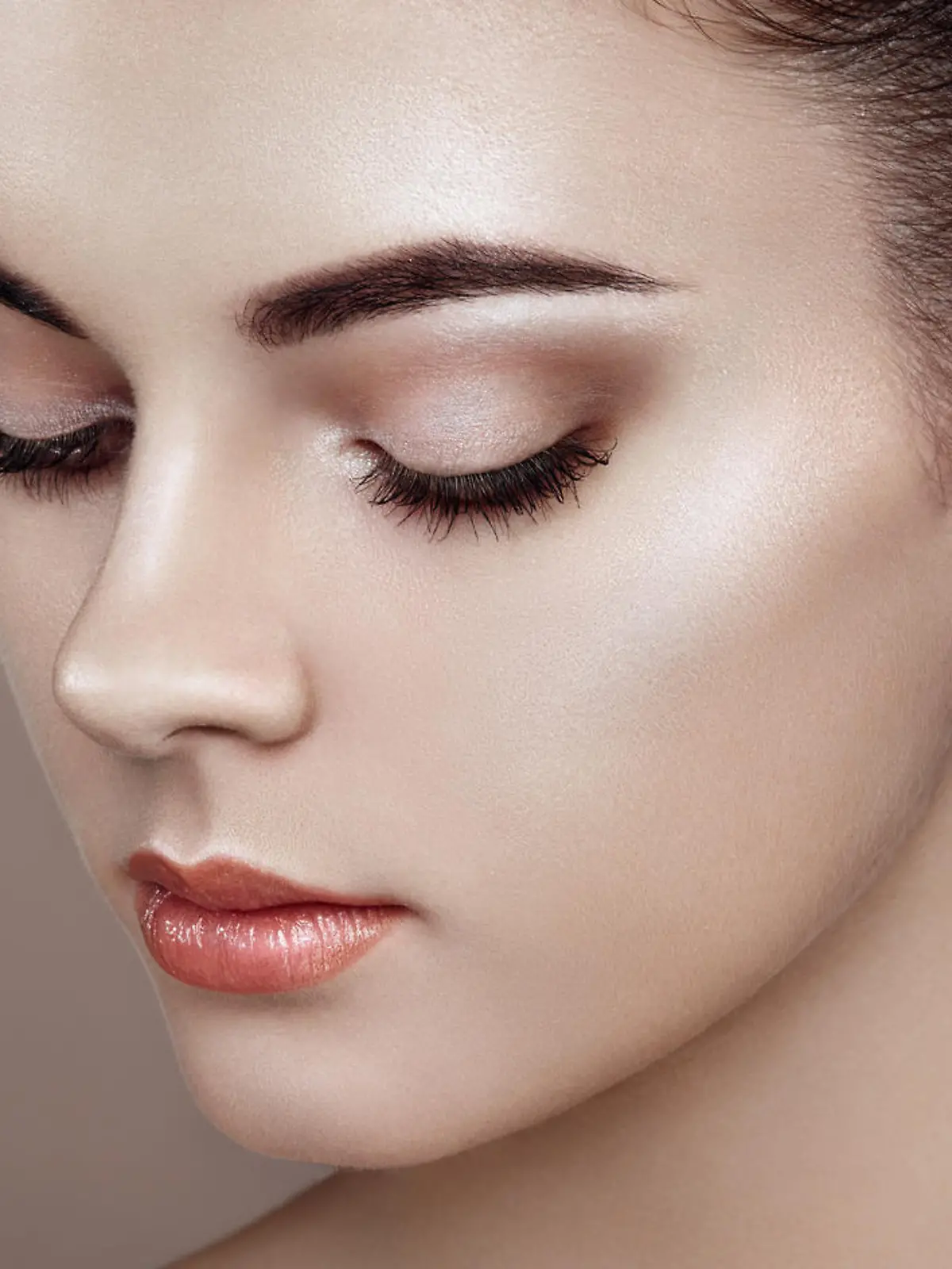 Bild zu: "Welches Gesichtsöl ist für mich geeignet?"