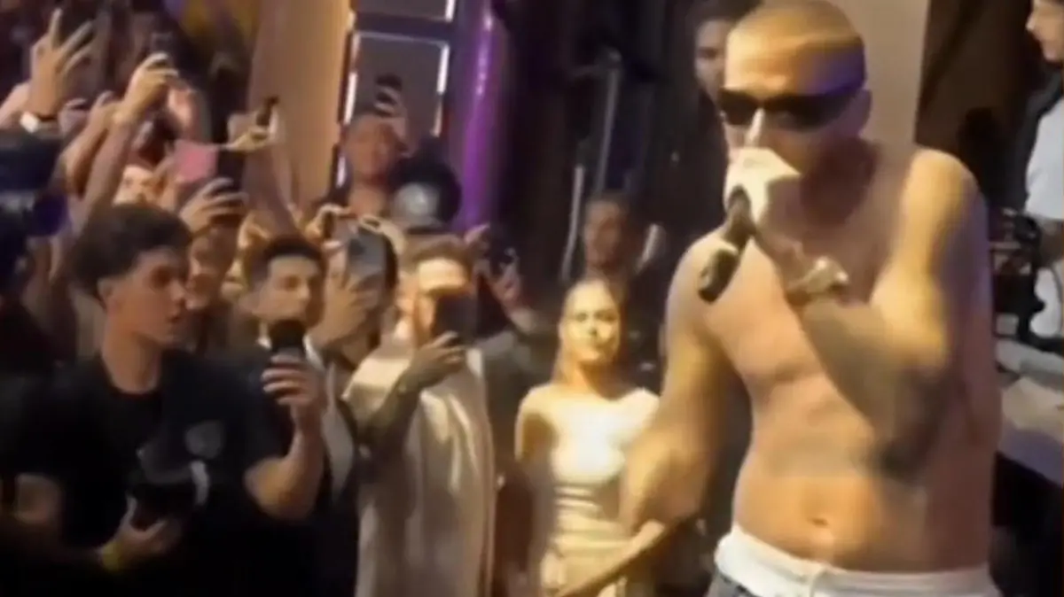 Billig-Bieber in Las Vegas! Wie dieser US-Sänger alle getäuscht hat Alle feiern, niemand merkt's