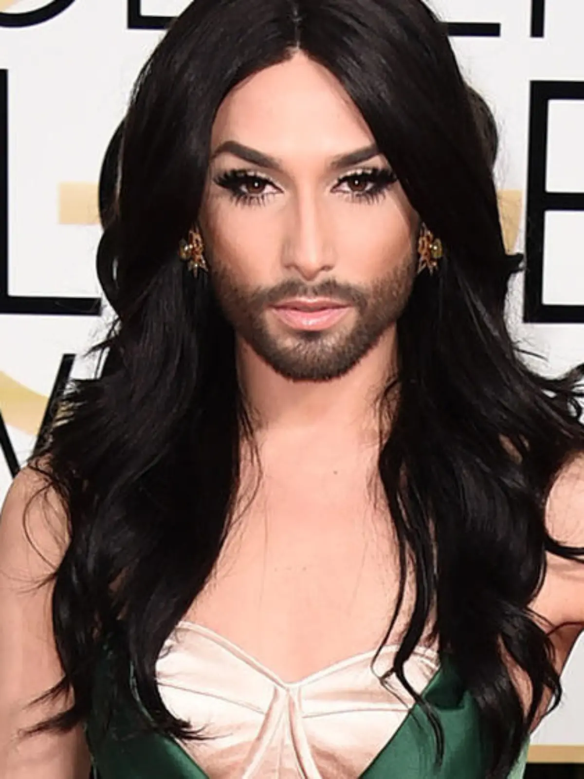 Die Biografie von Conchita Wurst ist gerade erschienen