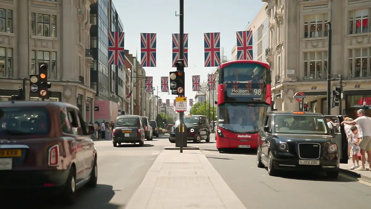 Wer in London Taxi fahren will, muss hohe Hürden überwinden