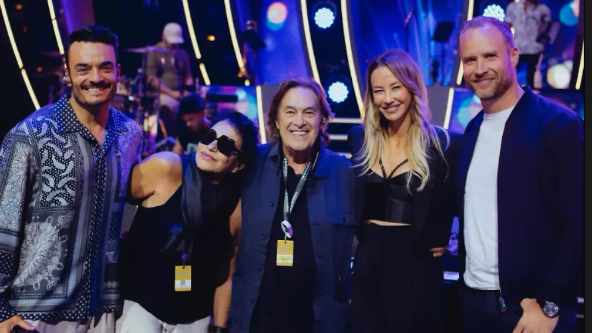 Giovanni Zarrella mit seinen Gästen Angela Brambati, Angelo Sotgi sowie Alessandra Meyer-Wölden und deren Partner Alexander Müller