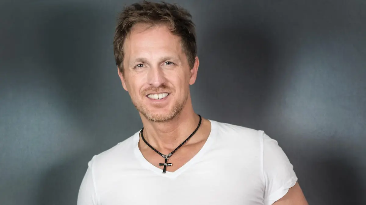 Er weiß, wie der Discofox geht: Jörg Bausch. Nur über den Wolken tanzt er nicht gerne.