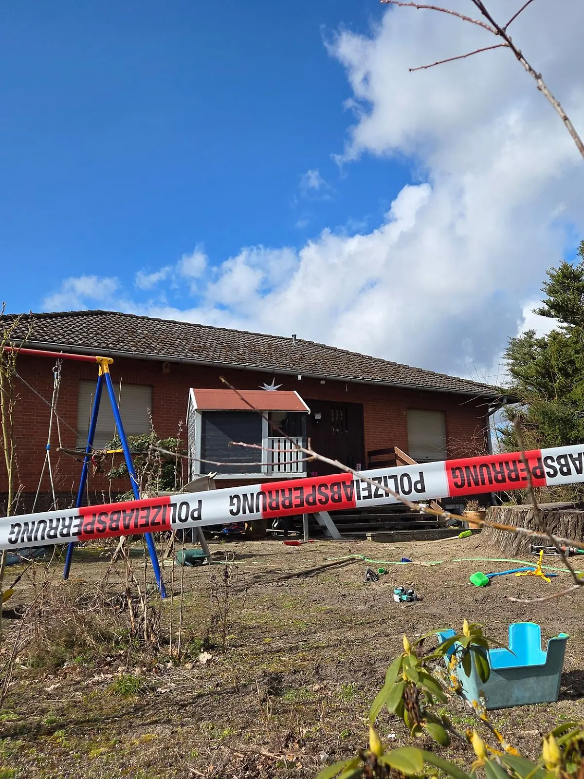 Bild zu: "Ex-Frau erst vergiftet, dann erschlagen! Mann wegen brutaler Tat vor Gericht"