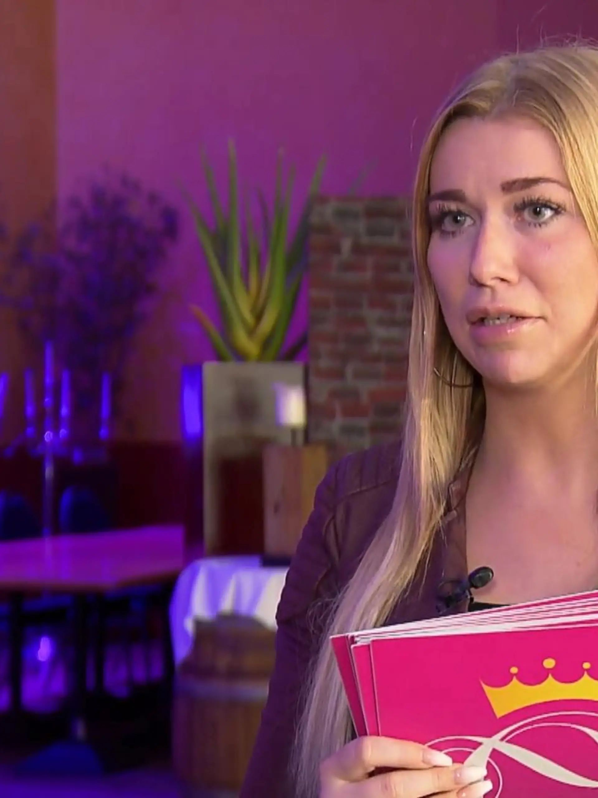 Bild zu: "Miriam: "Ich finde die Schuhe ganz ganz furchtbar!""
