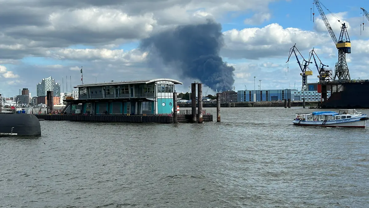 Qualm am Hamburger Hafen!