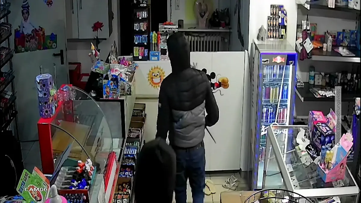 Mutiger Büdchen-Besitzer aus Wuppertal Rechnung ohne Ladenbesitzer gemacht