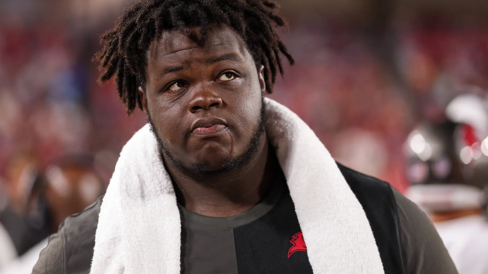 NFL: Desmond Watson wurde vorerst aus der Squad der Tampa Bay Buccaneers geworden, weil er zu viel Gewicht auf die Waage bringt. 
