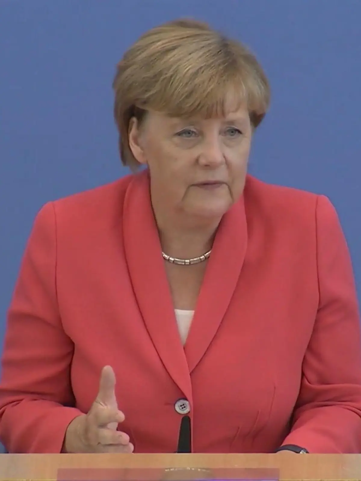 Bild zu: "„Wir schaffen das!“ Deutschland zehn Jahre nach berühmtem Merkel-Satz"