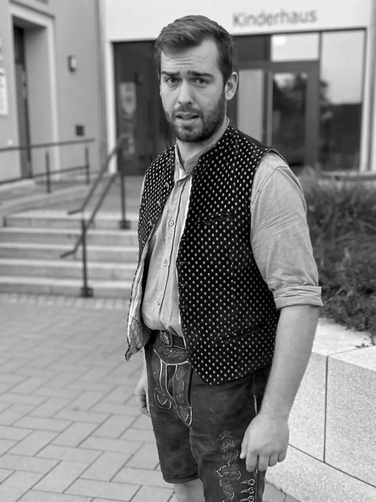 Vinzenz L. in Lederhosen. So ging er auf dem Volksfest feiern, kam aber nie wieder zu Hause an.