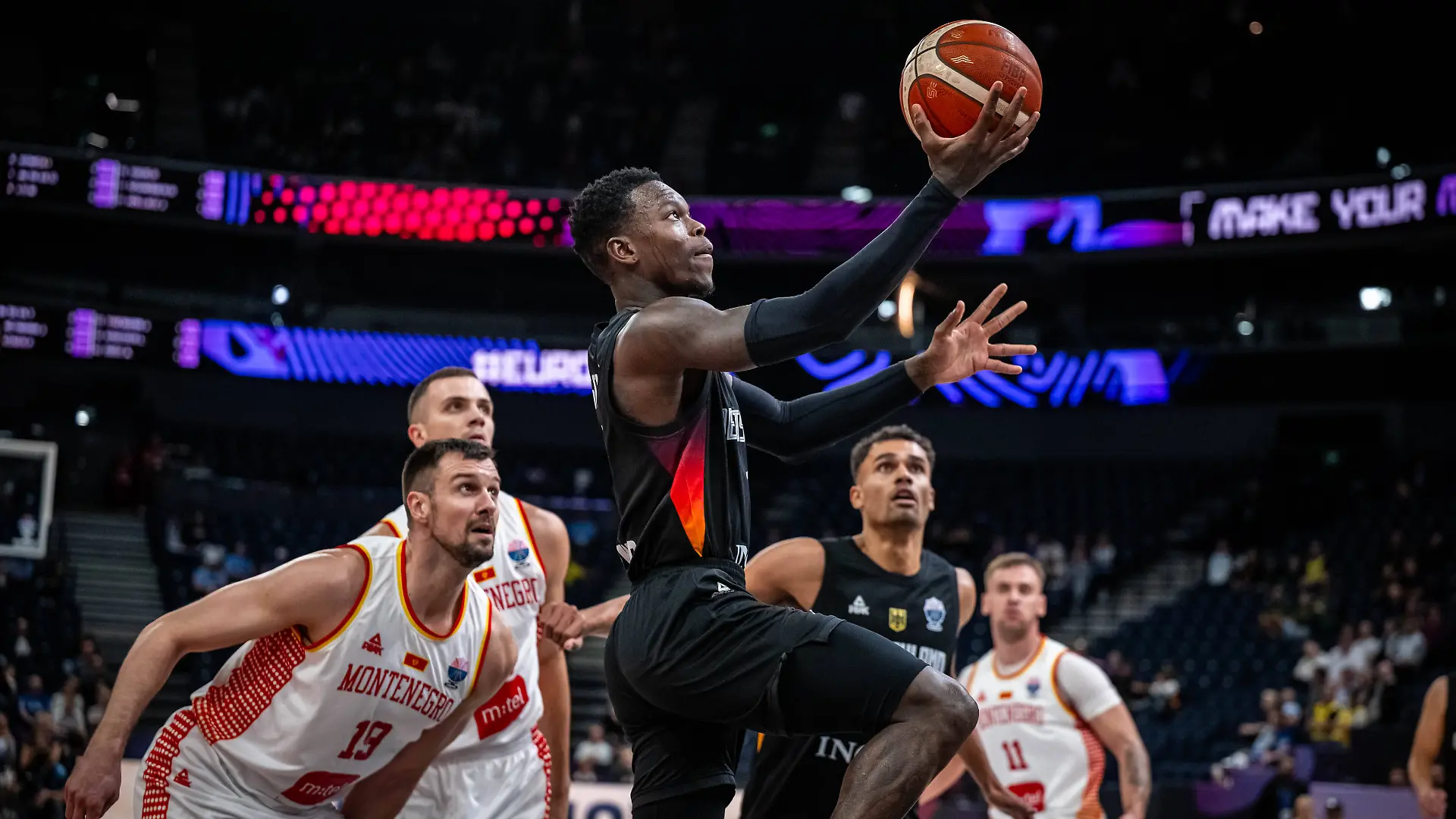 Dennis Schröder