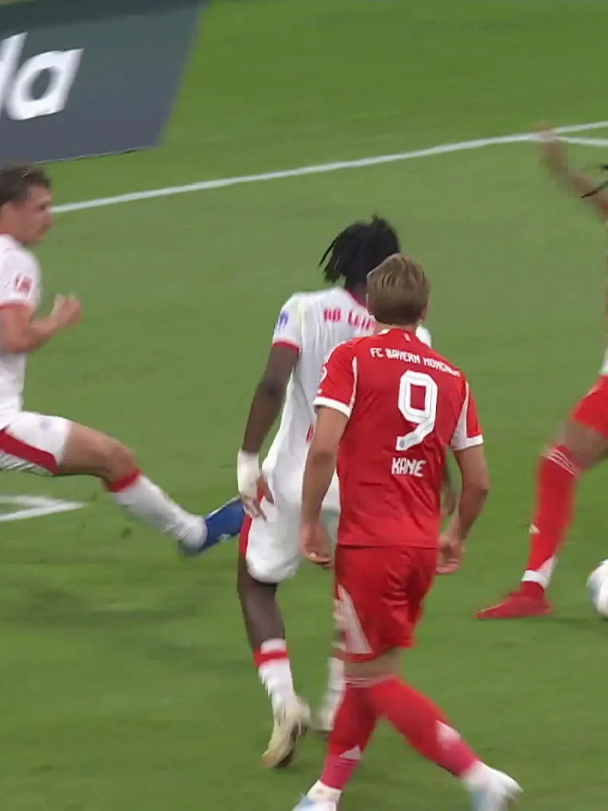 Bild zu: "Ist dieser Bayern-Spieler auf Weltfußballer-Kurs?"