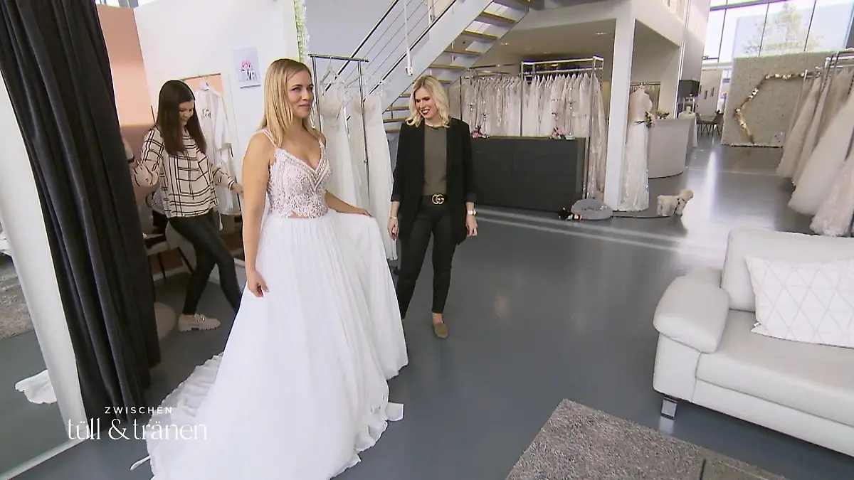 Bis jetzt war Carolina wenig erfolgreich Findet sie heute ihr Kleid?