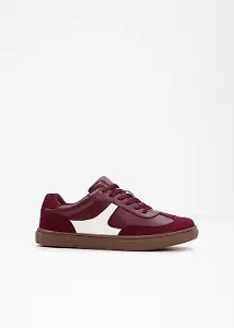 Sneaker in Dunkelbeere