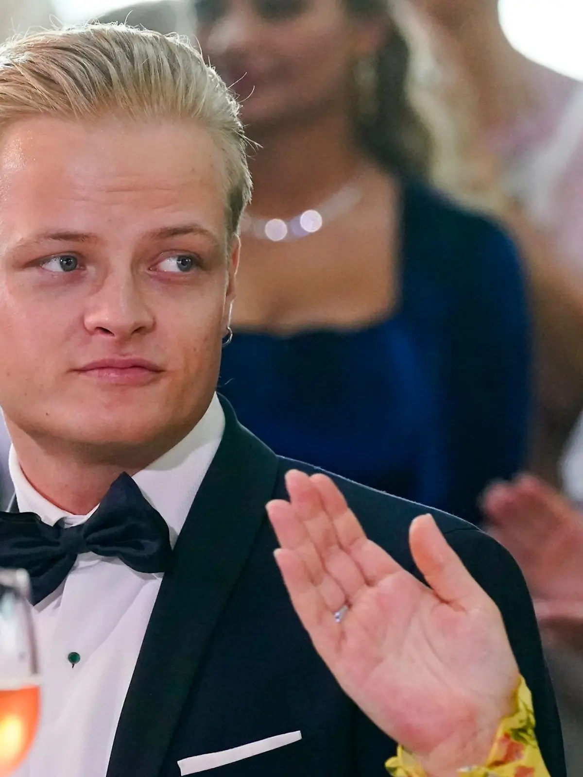 Bild zu: "Prinzessin äußert sich erstmals zu Vorwürfen gegen ihren Halbbruder"