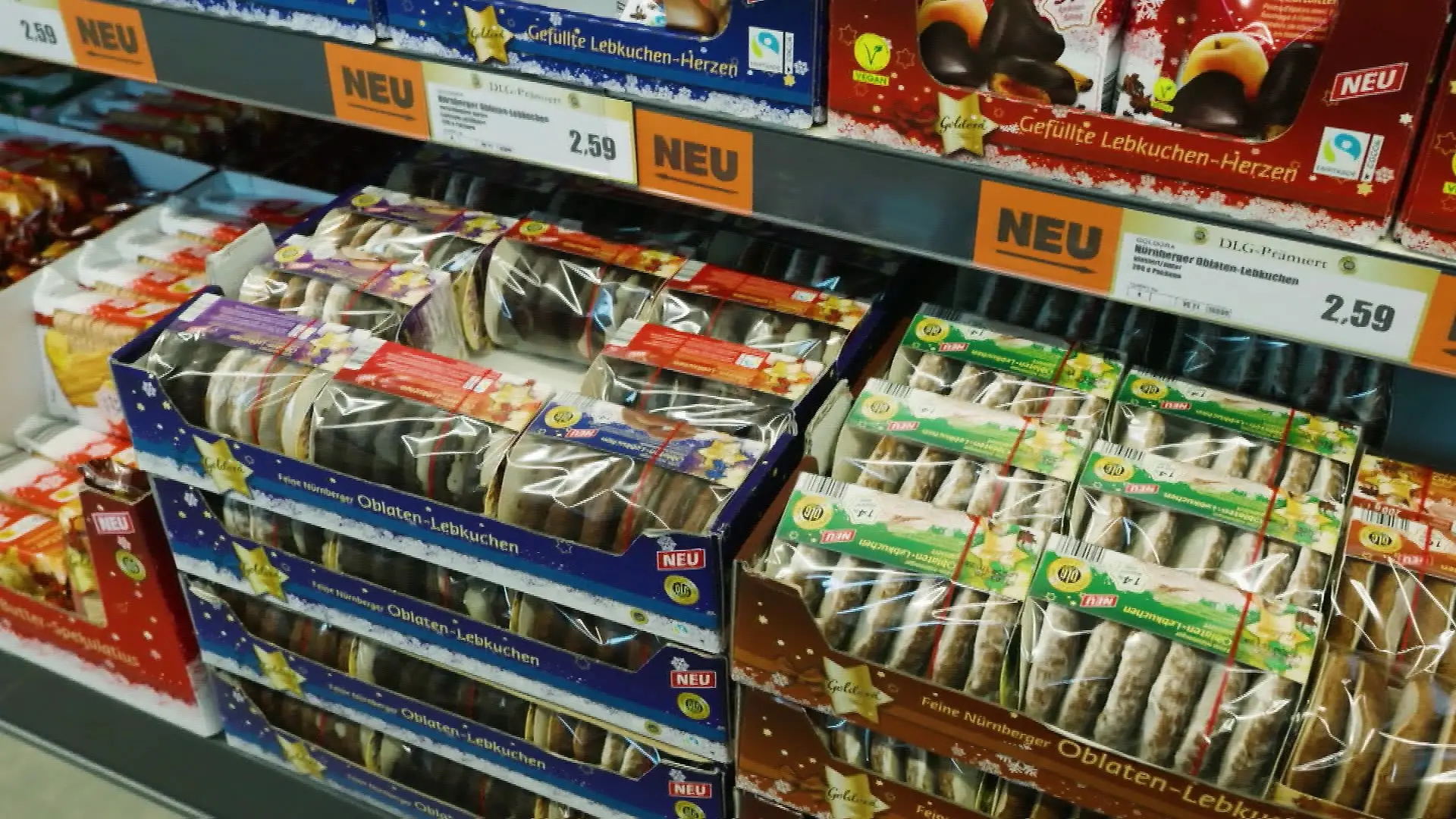 Noch vier Monate bis Weihnachten und die Lebkuchen stehen längst bereit.